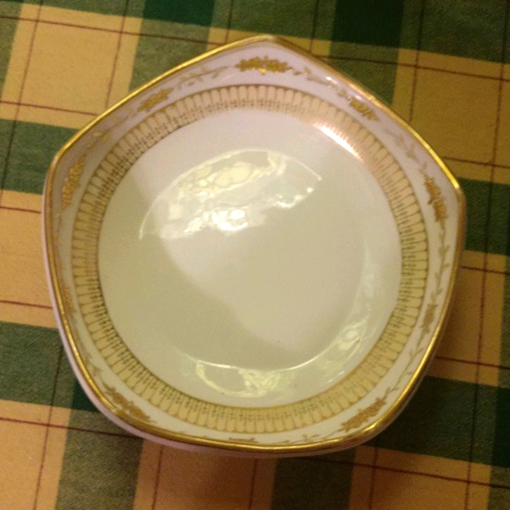 Vintage hand painted Nippon bowl